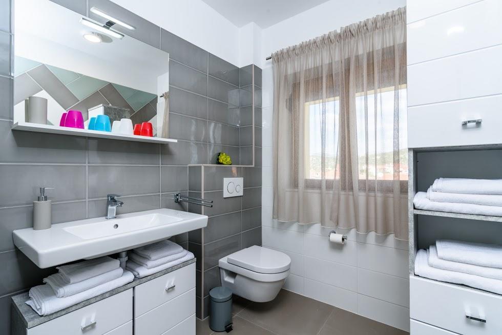 מרינה Apartmani Marko I Ana מראה חיצוני תמונה